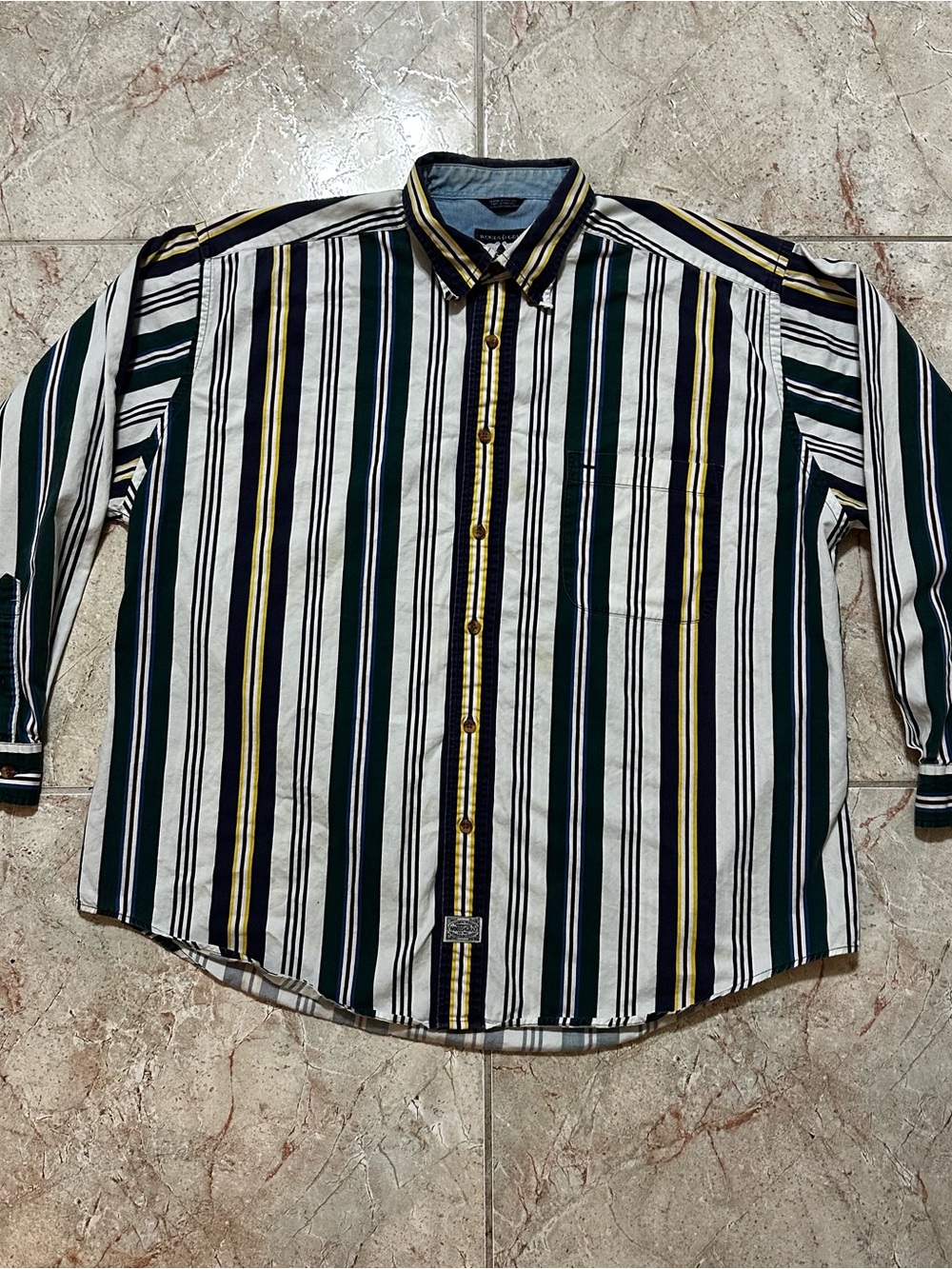 Vintage Woods & Gray Striped Long-Sleeve Button-Up Shirt - Green/White/Yellow